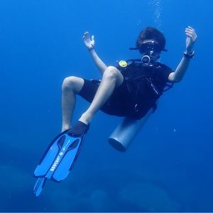 Meet your Posher, Alex